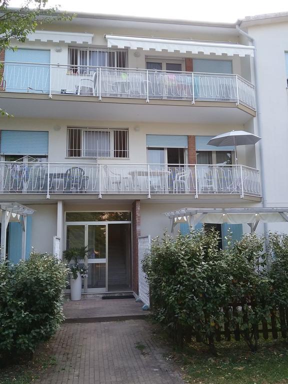 Casa Marialuigia - Appartamenti Solo Per Famiglie Lido di Jesolo Exteriér fotografie