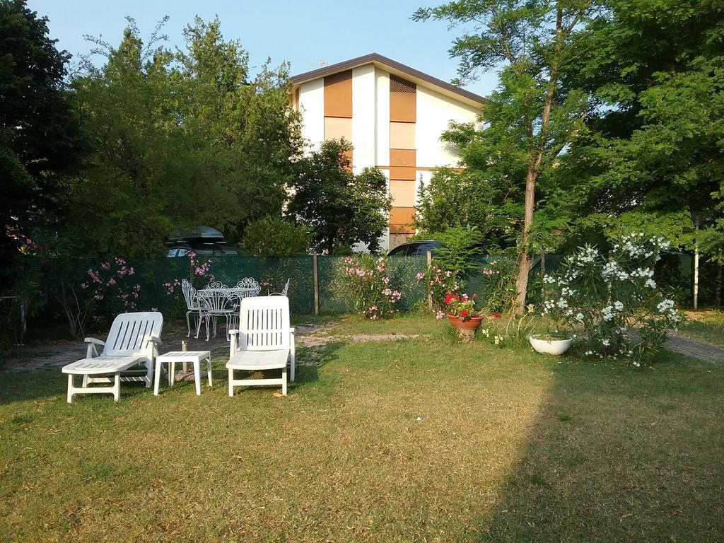 Casa Marialuigia - Appartamenti Solo Per Famiglie Lido di Jesolo Exteriér fotografie