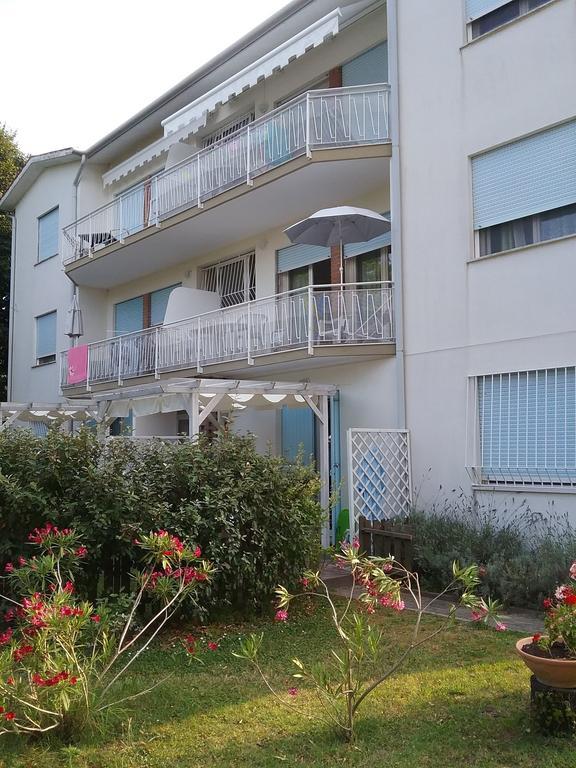 Casa Marialuigia - Appartamenti Solo Per Famiglie Lido di Jesolo Exteriér fotografie